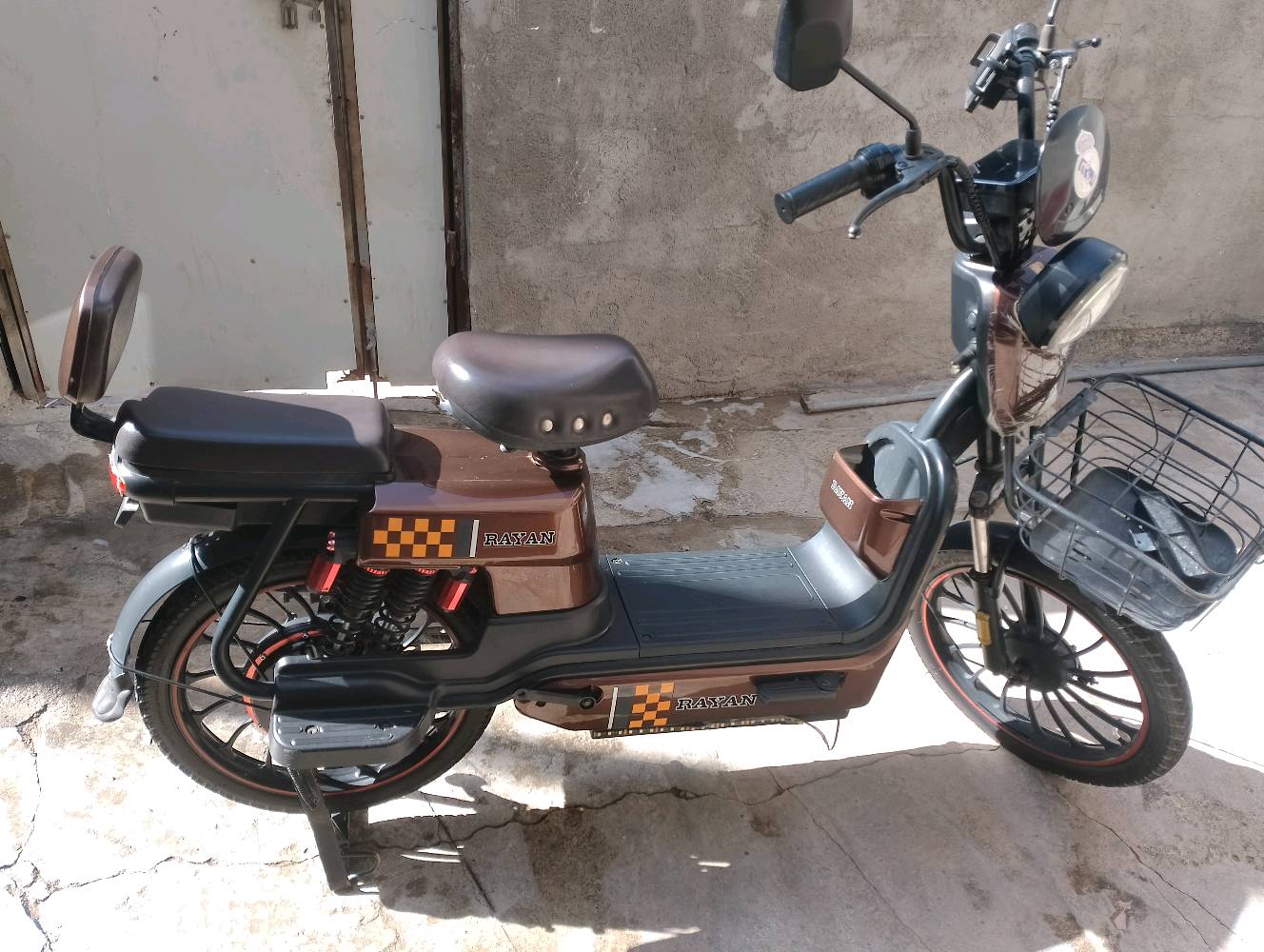 دراجه شحن نوع (ريان) نضيفه سعرهه375 البصره