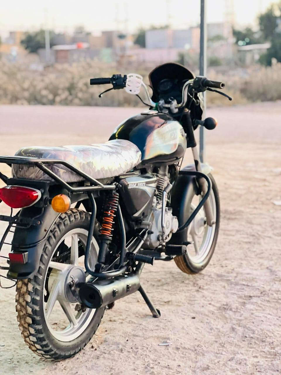 البيع اوراق موديل18 سعر 800بيه مجال الطيبين ***********
