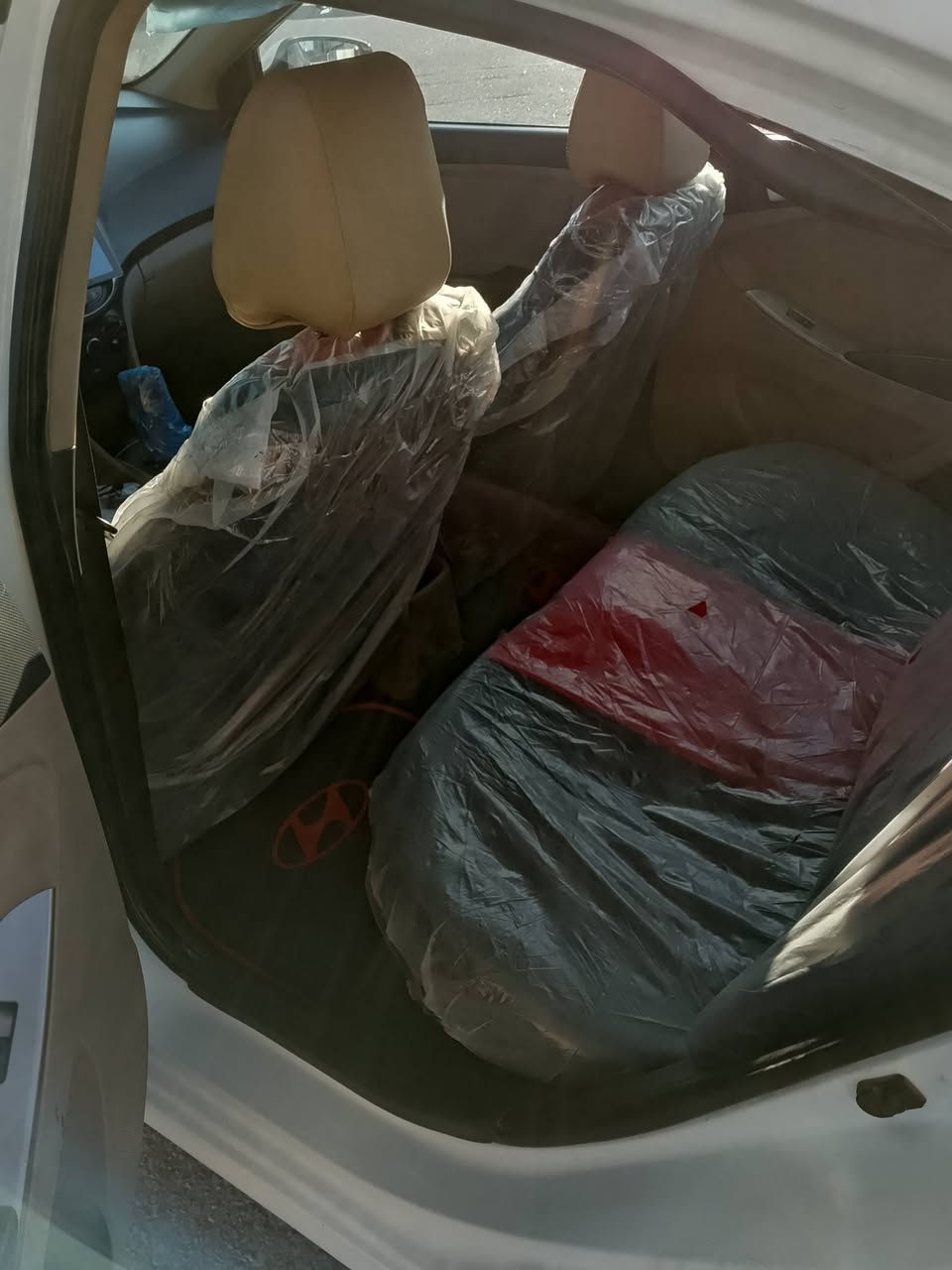 سياره اكسنت للبيع موديل 16 خليجي
كامل مواصفات تخم تاير العنوان بغداد رقم ***********
