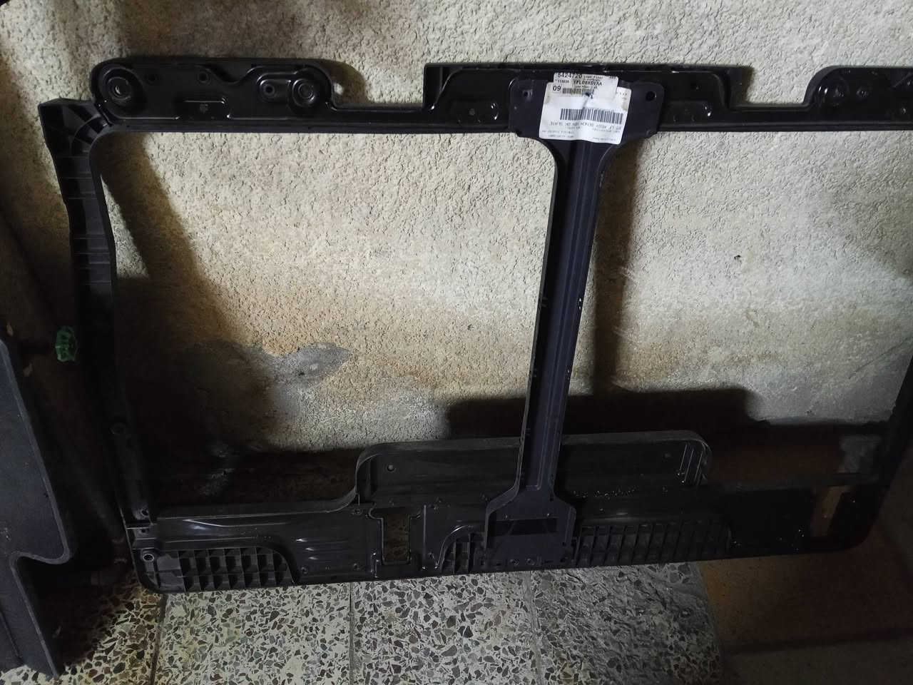 كشنات الوسطية متصل للبيع ***********
