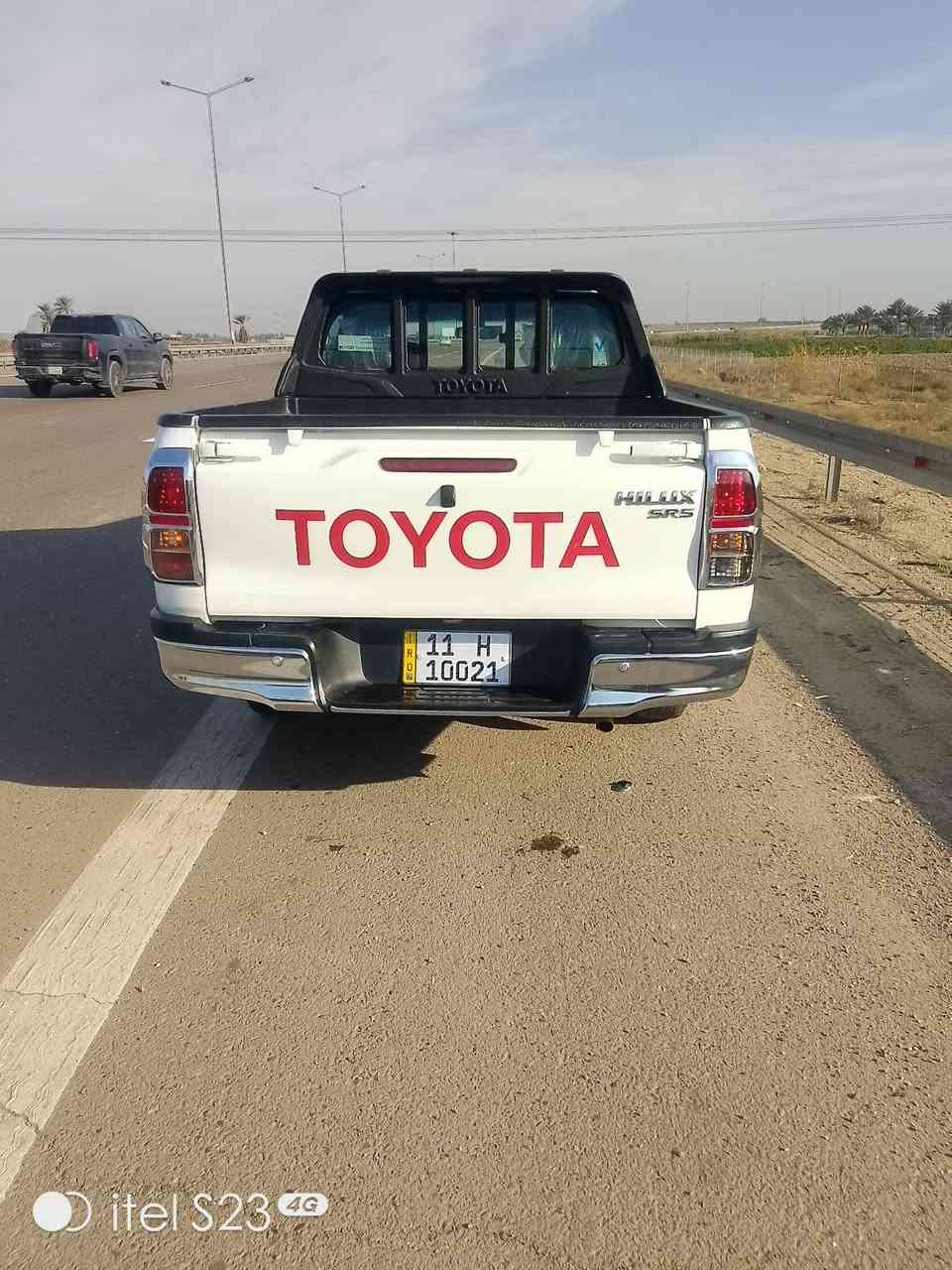 موديل 19 ساز سيارة جاهزة وجديدة جاملق امامي صبغ بدون دواخل مكينة وكير بلاد سيارة جديدة مطلوب مراوس باقل سعر اخذ فرق سعر 275 ..... ***********
