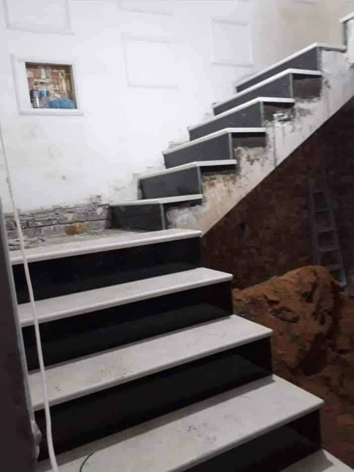 خلفه كاشي وبرسلين شغل ترميم وتصليح بياض من الغزالية بي وتساب ***********
