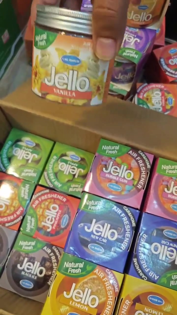 jello عطر مميز 💜
-_-__-_-_-_-_-_-
كارتون ٢٤ قطعة ب ٣٠ الف
_-_-_-_-_-_-_-_
تواصل على واتساب 
***********
_-_-_-_-_-_-_-
السنك الشارع مقابيل كراج الطوابق القديم ثاني فرع على اليمنة اول محل جوهرة الزنون
 #عطر #سيارة #سيارات
