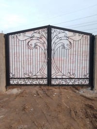 باب طلاقتين كل طلاقه مترين مكان بغداد للاستفسار 07708093119