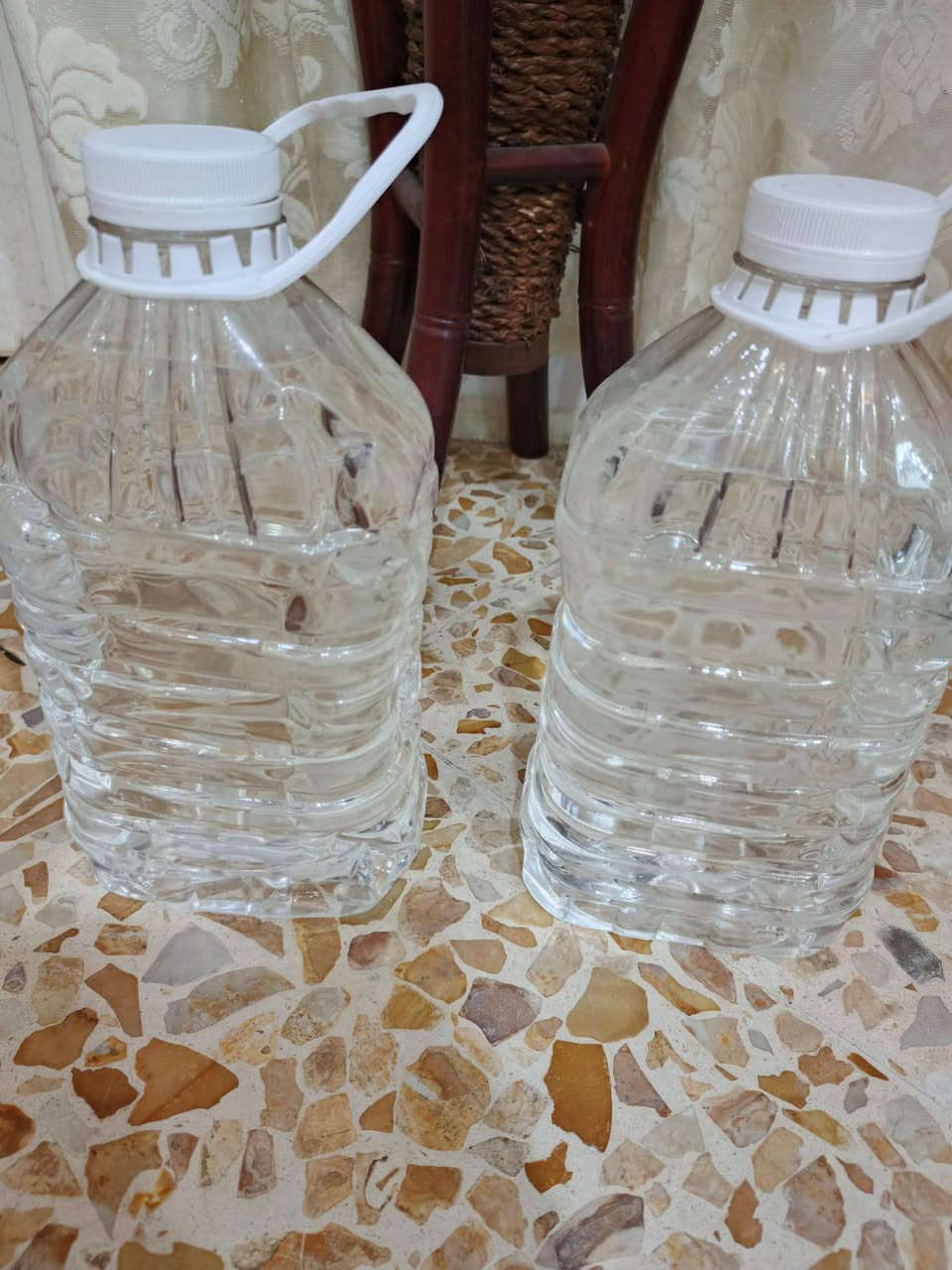 السلام عليكم متوفر لدينا معطر سائل 
زاهي 
زاهي اسود 
مكيف شعر 
معطر ارضي 
فلاش 
قاصر ابيض
مزيل الدهون  
عطر فواح 
كلهم مجربات يجنن عطرهم 
يوجد لدينا خدمه توصيل كافه محافظات العراق


**إذا كنت صاحب هذا الإعلان وتريد حذفه لأي سبب، رجاءا أرسل رسالة إلى الدعم الفني**