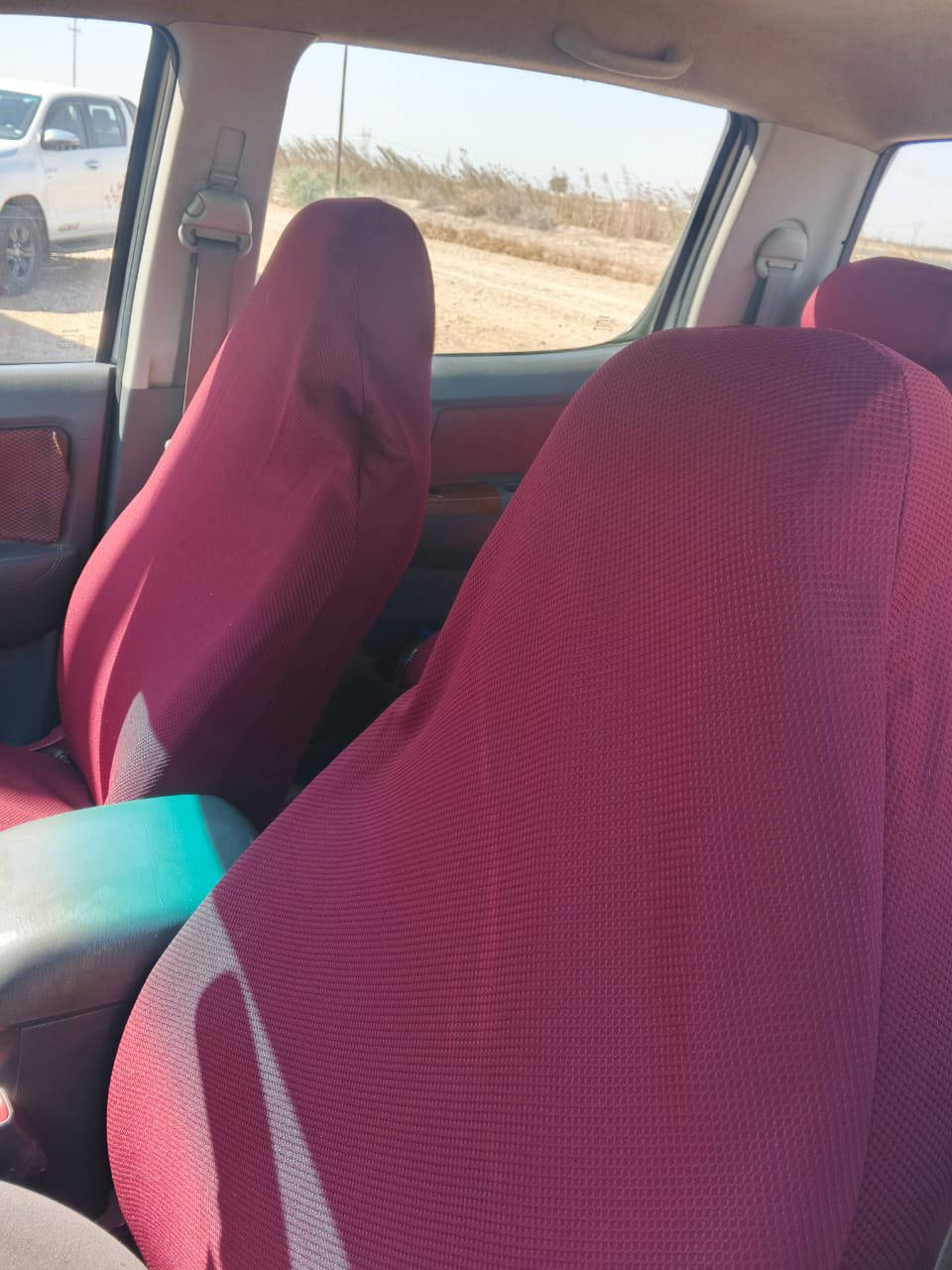 تيوتا هايلكس 2014
قطره صبغ مابيها فقط. مكانات بارد 

رقم بغداد. باسمي كير محرك مكفول كير اوتوماتيك 

بغداد. الدوره 

السعر ١٩٥ 

***********
