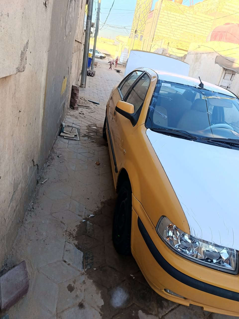 سمند موديل ١١ مكينة وكير وتبريد حدادية كلة جديد رقم سنوية جديد مصفرة هيئة وغرامات السعر ٣٤ /*********** مكاني ديوانية
