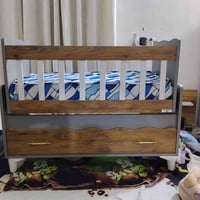 للبيع • اثاث اطفال