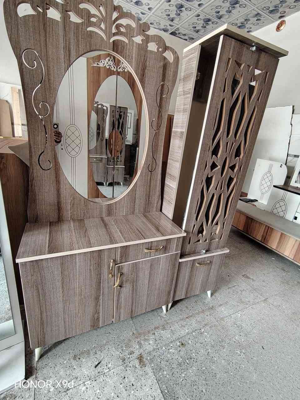 غرفه شغل كركوك نضافه فول بيع اومراوس الشراي يتفضل خاص ***********
