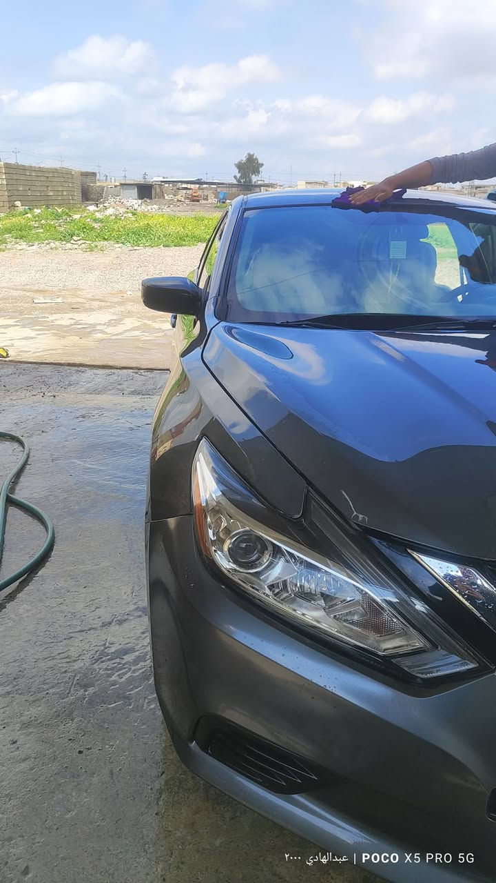 السلام عليكم ورحمه الله وبركاته
للبيع نيسان التيما موديل 2017 وارد امريكي ضررها اربع قطع بدون دواخل سنوية جديدة محرك وگير شرط السعر 115 ورقة وبيها مجال بسيط وعليها غرامه 6 اوراق تنزل من سعرها 
الخاص مقفول الشراي يتصل على هذا الرقم ***********
