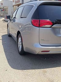 المواصفات: • ✅ موديل 2021   • ✅ 7 ركّاب (صفوف واسعة)   • ✅ محرك 6 سلند...