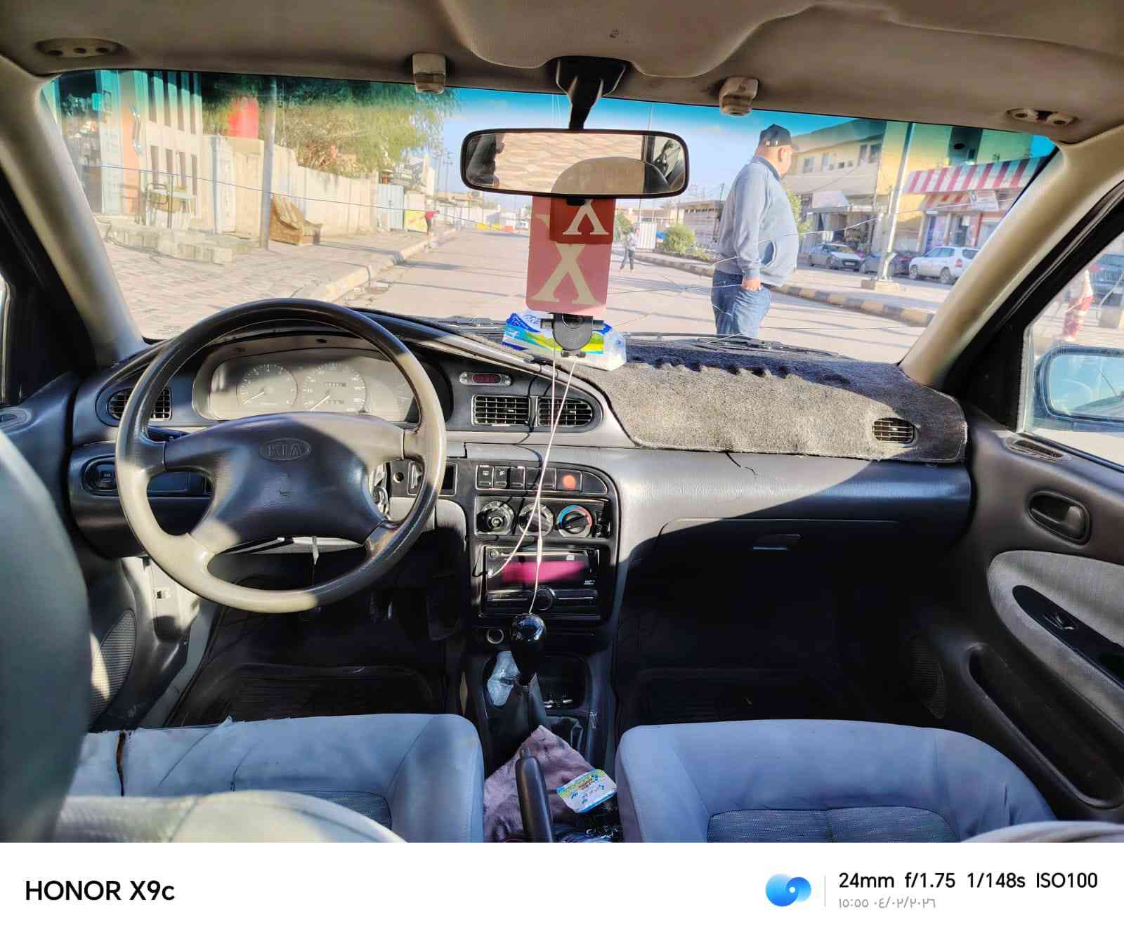 سيفيا موديل 95 تخم تاير جديد باتري جديد محرك مسكر تبريد شغال رقم بغداد ملاحظة بيها خياس دوسات وهلالات خلفية وبيها طختين جاملغ صفحت السايق والباب الورة السايق السعر 35وبيها مجال مكان السيارة الصويرة ***********
