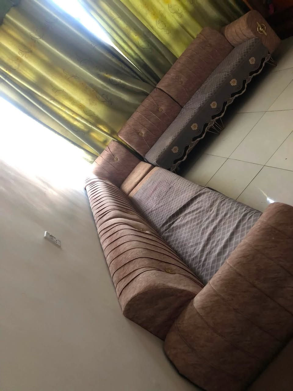 ديوان جديد ١٥٠ وبيه مجال


**إذا كنت صاحب هذا الإعلان وتريد حذفه لأي سبب، رجاءا أرسل رسالة إلى الدعم الفني**