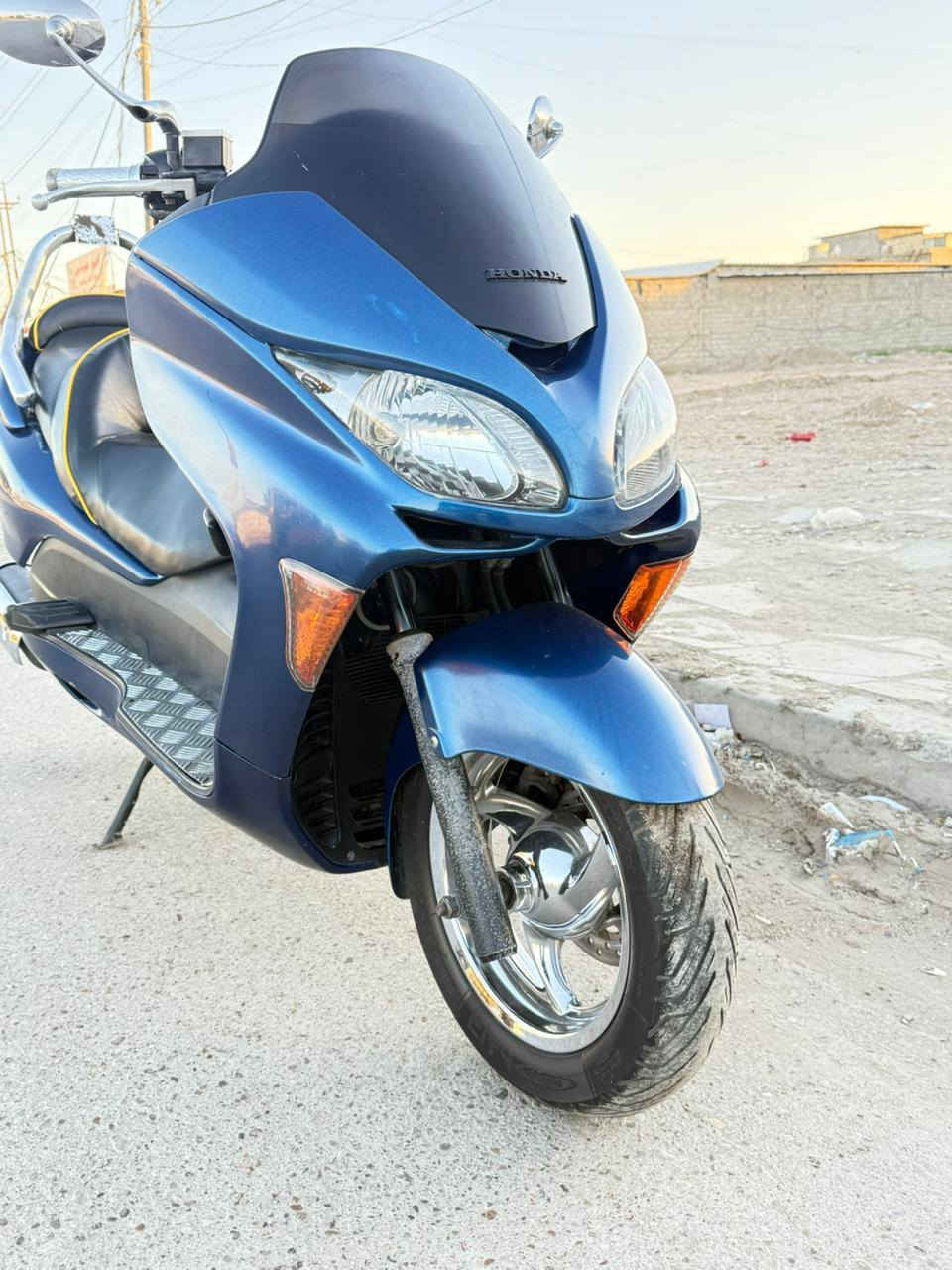 سلام عليكم فورزه 0-8كفاله عامه برغي مامفتوح بيهه كلهه بلاد بيهه تايرات مشلن ويل نيكل أصلي 7كيركلهه شغاله أي فيتر جيبه السعر 1400وبيهه مجال قليل كلش مكاني بغداد الكراده قرب تقاطع الورزدي ***********
