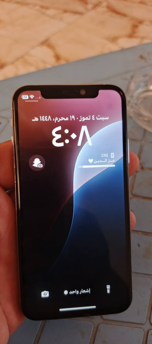 سلام عليكم ايفون Xs مبدل شاشة وكاله3ختيارات وبطاريه ول شاشه مال لكاميرات مبينه بل نشر و ذاكرته 256 جهاز نضيف بمعنه لكلمة رايده 135 ألف وبي مجال ***********//*********** واتساب
