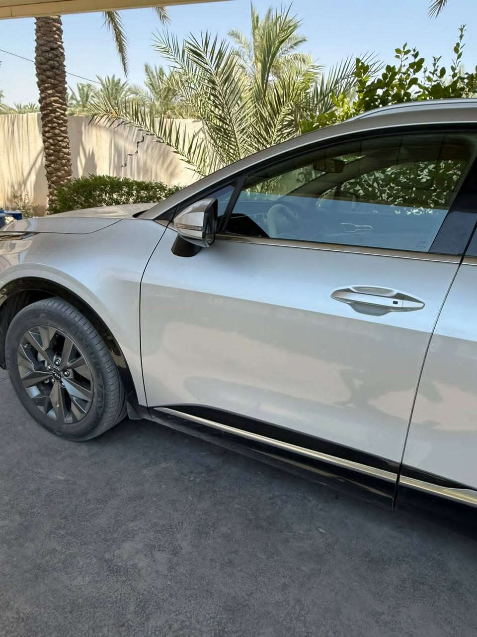 سلام عليكم 
سبورتج2024 خليجي
كفاله عامه
ماشيه 29الف
محرك2000
لون سمنتي
مواصفات داخلية:
كشنات كهرباء 
تدفئة كشنات
حساسات امامي خلفي
كامره خلفيه
سايد بريك كهربائي 
اوتو هولد
اربع وضعيات قياده
Ecoاقتصادي
Normal عادي
Sport رياضي
Smartذكي
شاشه Apple CarPlayو Android Auto
عدادات ديجتال
بصمه تشغيل وابواب
مثبت سرعه
شحن لاسلكي
سعر:215
الاستفسار:***********
