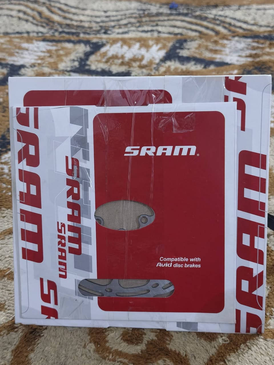 ​🚀 قطع دراجة جبلية (جديدة باكييت)
الأسعار نهائية (قفل):
​سيت (عقرب + بدال): Shimano Deore M6100 (12 Speed) 👈 بـ 30 ألف.
​الدشالي (كاسيت): Shimano Deore M6100 (12 Speed) 👈 بـ 30 ألف.
​البطيخات (هبات): TANKE TH240 (صوت عالي) 👈 بـ 35 ألف.
​طقم دسكات: SRAM Avid (180mm + 160mm) 👈 بـ 25 ألف.
​الهاندل (ستيرن): Z-ONE (عرض 780mm) 👈 بـ 15 ألف.
​الرقبة (ستيم): PROHONSUN 022 (CNC) 👈 بـ 10 آلاف.
​📍 الموقع: [بغداد ]
📞 للتواصل واتس او ماسنجر خاص : [***********]
