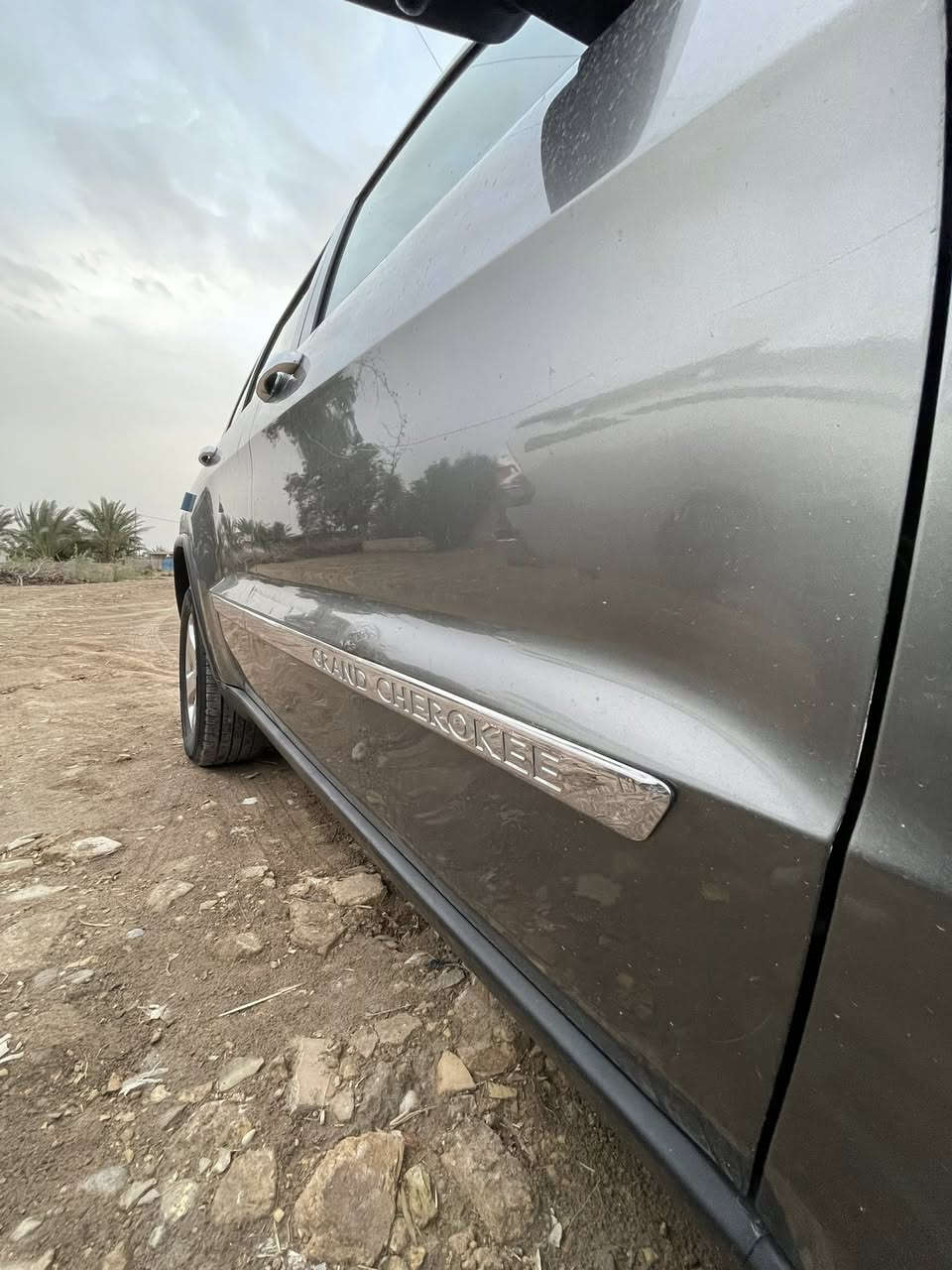 السلام عليكم البيع او مراوس ب 7 راكب جيب ٢٠١٢ سياره حادث جاملاغات وبنيد سونارموجود  محرك كير حداديه تبريد خير من الله *********** السعر150وبيها مجال لشراي
