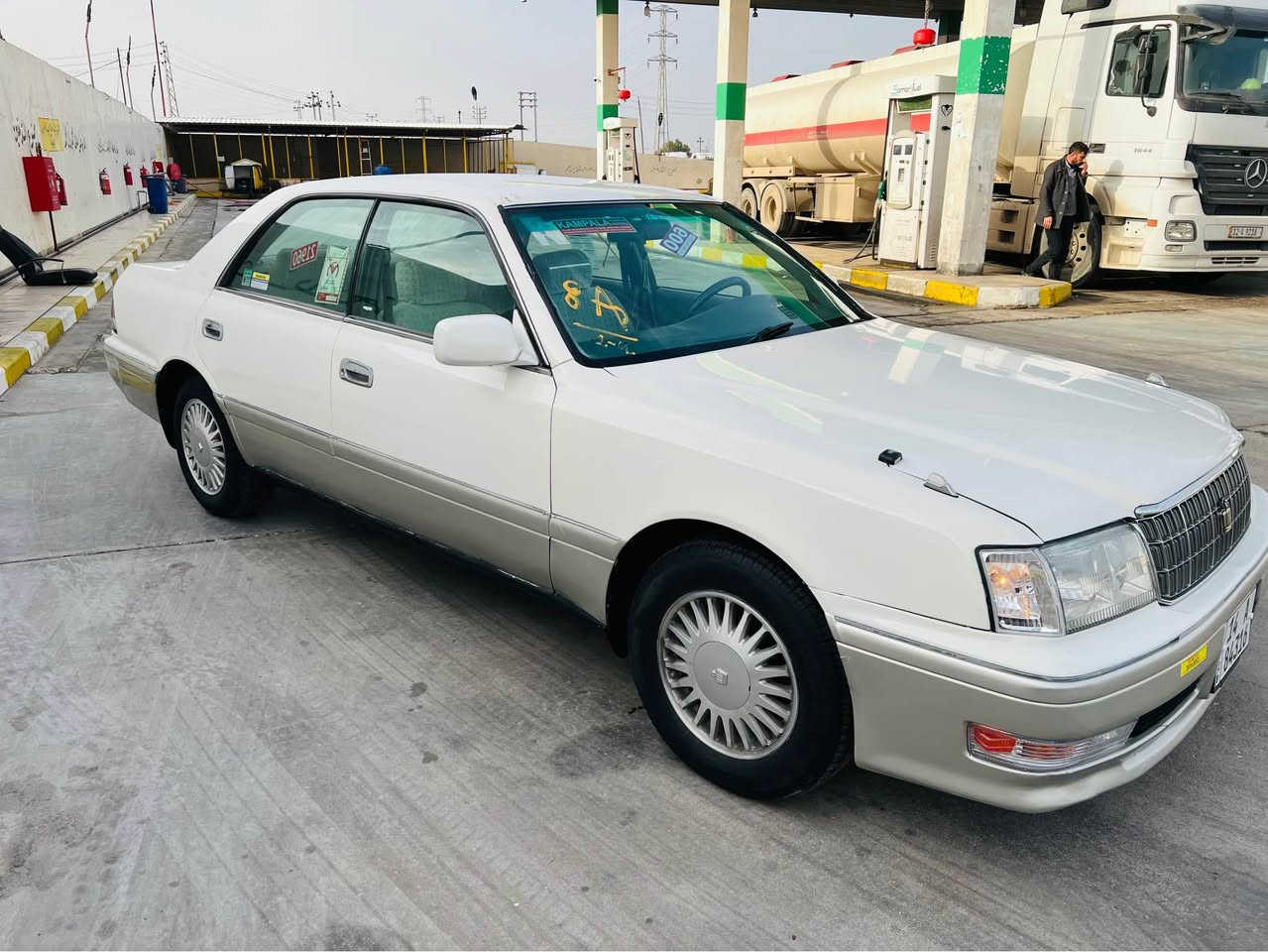 السلام عليكم للبيع راس الثور رقم بصره الانكليزي سنويه مجدده 2030 مكفوله من الكصه والنقل الجثه والضربه القويه مكينه وكير جدد حداده طخم تاير ويلكب جدد تبريد شغال سياره جاهزه كلش وجديده السعر 89 ورقه 🔒الاستفسار الرقم ‏ مكان السياره البصره تقاطع مصفئ النفط
*********** الزبير, البصرة
