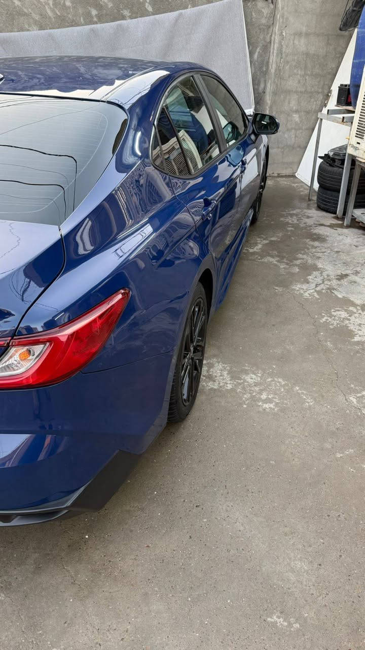 عندي كامري موديل 2025 هايبرد..
وارد امريكي حادثها..
جاملغ خلفي وباب السايق.
السياره فول مواصفات ماعدا الفتحه.
السياره بدون ايرباك.
ماشيه 40 الف رقم بغداد.
بأسمي مشروع وطني.
للمراوس او للبيع..
عنوان السياره بغداد جديده.
اي سؤال اي استفسار على هذا الرقم..

***********
