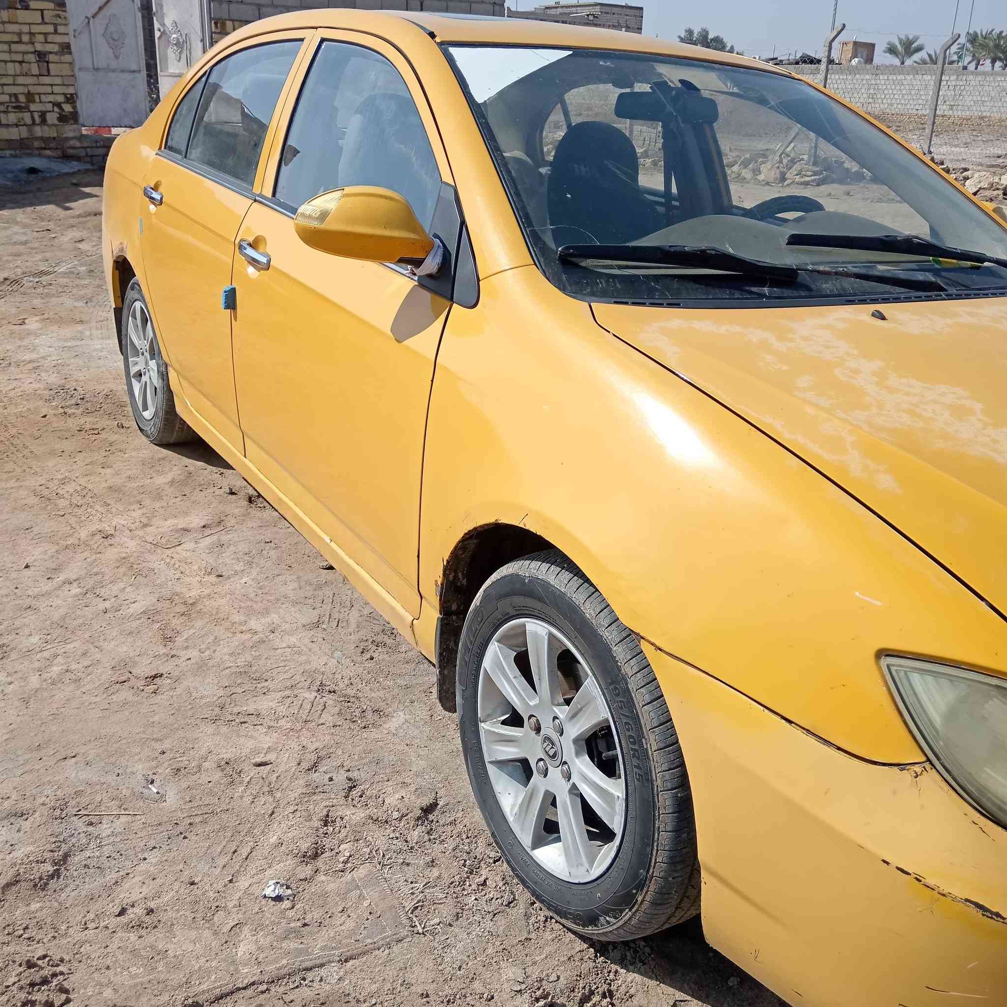 ليفان للبيع موديل ٢٠١٣
سيارات لا ظربه ولا تبديل
سنويه ٢٩
ارقام انكليزي  بس تروح دكهن بالمرور طالعات
هيئة مصفره غرامات ماعليه
السعر٤٢وبيه مجال بسيط  العنوان الديوانيه ***********
