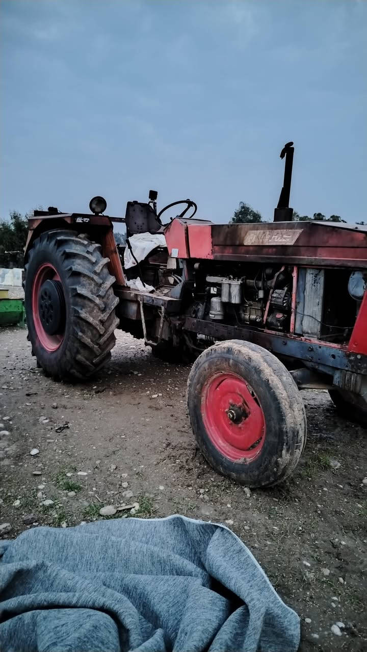 عنتر بوو فروشتن ٦بستن موديل ٩٠
حجم ١٢١ زور خاوينه ره قم مو بايل ***********
***********
