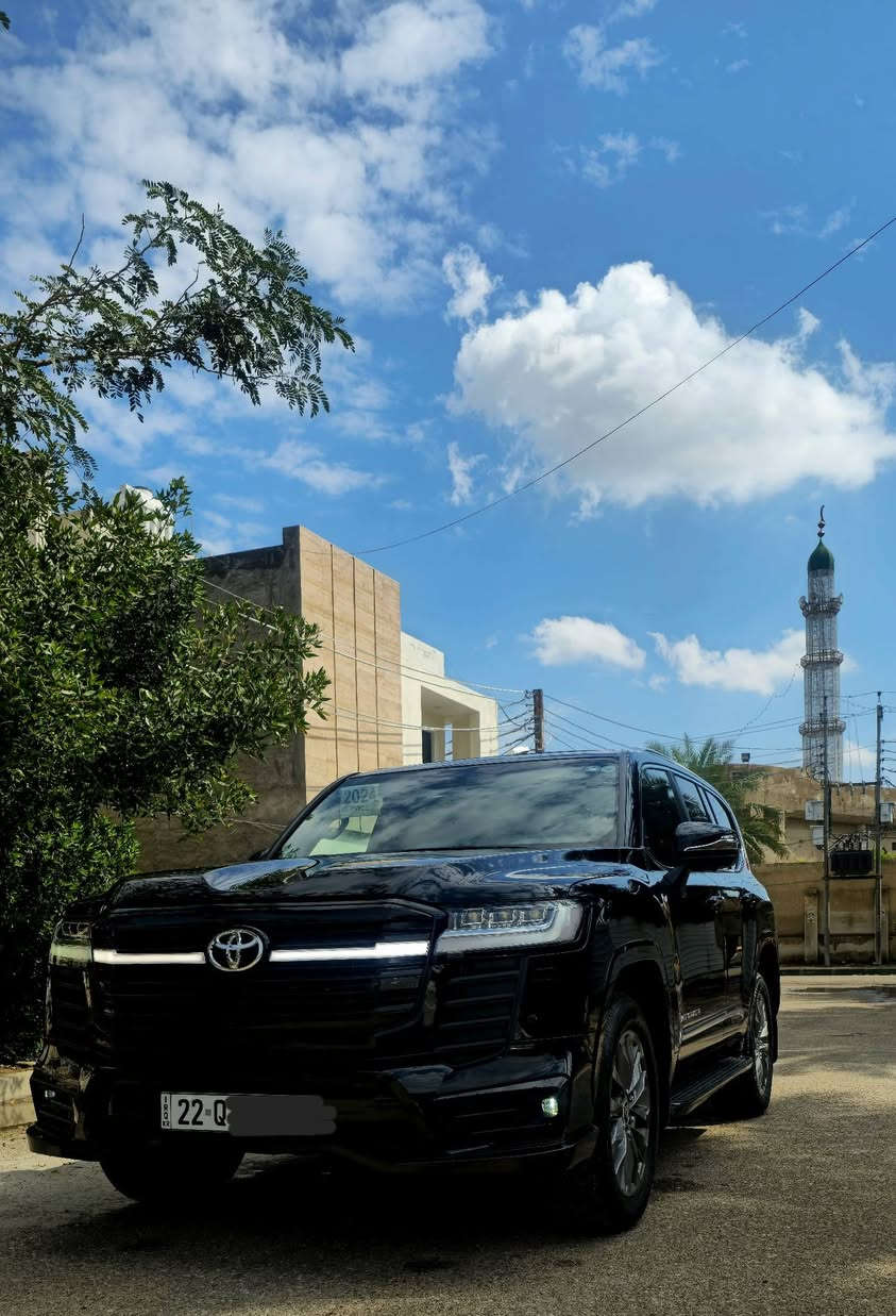 السلام عليكم لاندكروز ٢٠٢٤ GXRمحدث VXRلمتدد بلاك ادشن التحديث لايت ولحيه ودعاميه لجماليه التحديث مو ضرر السياره كفاله عامه من الضربه والصبغ والتعديل ماشيه ٨الف كيلو متر مواصفاتها محرك ٦سلندر ٤٠٠٠تنفس طبيعي المرغوب لايت كهرباء لايت عدسات زراك لايت ٨ايرباك كشنات جلد احمر بلادي تشغيل عن بعد ايبادات خلفية هندبريك بصمة كاميرات ٣٦٠درجه حساسات دعاميه امامي خلفي سلايت صندوك كهرباء ويل كب حجم ٢٠ بيبان بصمه ٤بيبان كتابات ليزرية طفايه تحكم ستيرن جهتين وبعد بيها هوايه مواصفات السعر ٦٤٥وبي مجال لاتصال*********** مكان السياره بغداد الغزاليه
