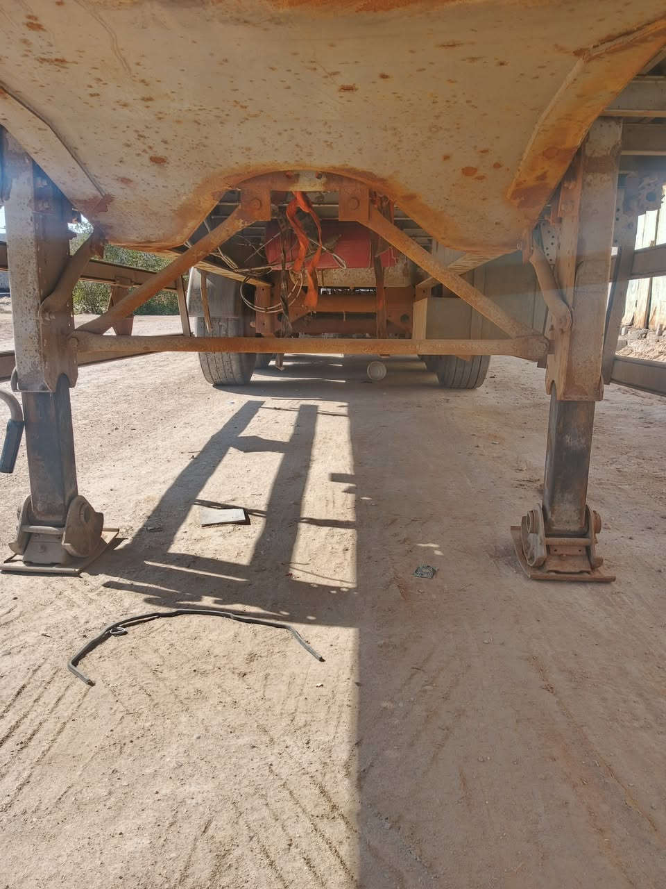 للبيع
سعر 40وبيه مجال 
مكان بصرة 
***********
