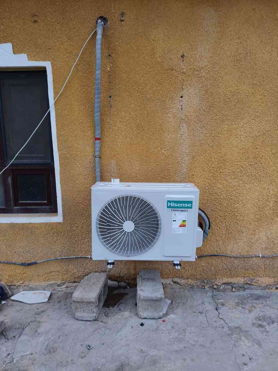 تصيب سبلت من شركة hisense
إنفيرتر اقتصادي طن و نص سحب 1.8 امبير على المولد
الكرم الهندسي للتأسيسات الكهربائيه و الصحيه و تصيب و صيانه اجهزه التبريد كافه
***********
***********
