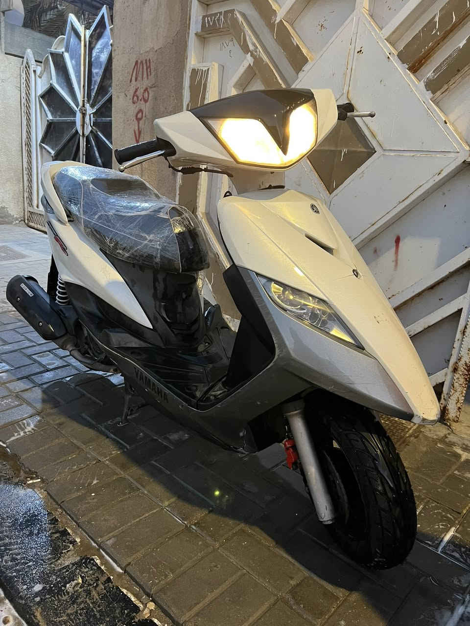 للبيع نوزل مكفوله كفاله من فتحت البرغي مكاني بصره جمعيات مال حاويه امس وصلن سعر 900ومجال بسيط ***********
