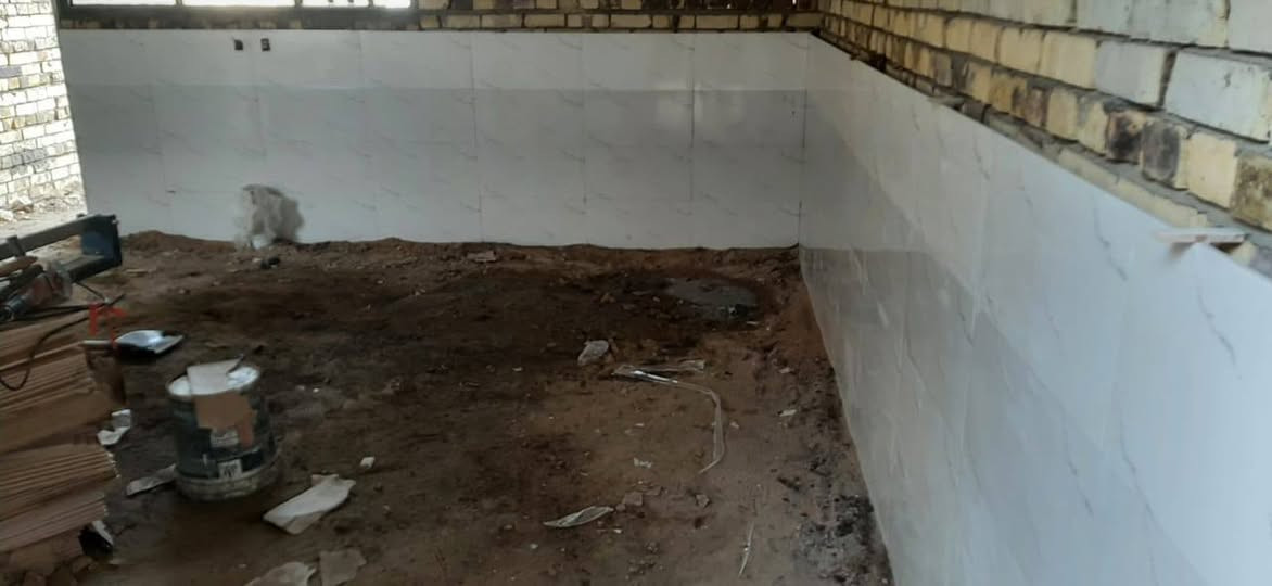 خلفة سيراميك ايراني ، الواح ، بورسلين ، كاشي ، مرمر
شغل درجه اولى اسعار مناسبة تواصل ***********
