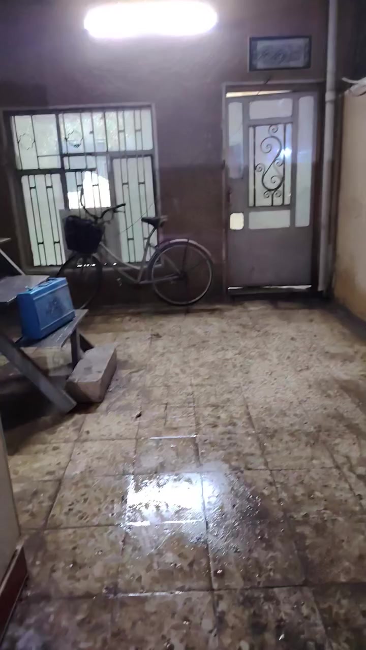 السلام عليكم بيت للايجار
تفاصيل داخل الفيديو
عنوان البيت الدورة ابو دشير تقاطع العتابي
***********
