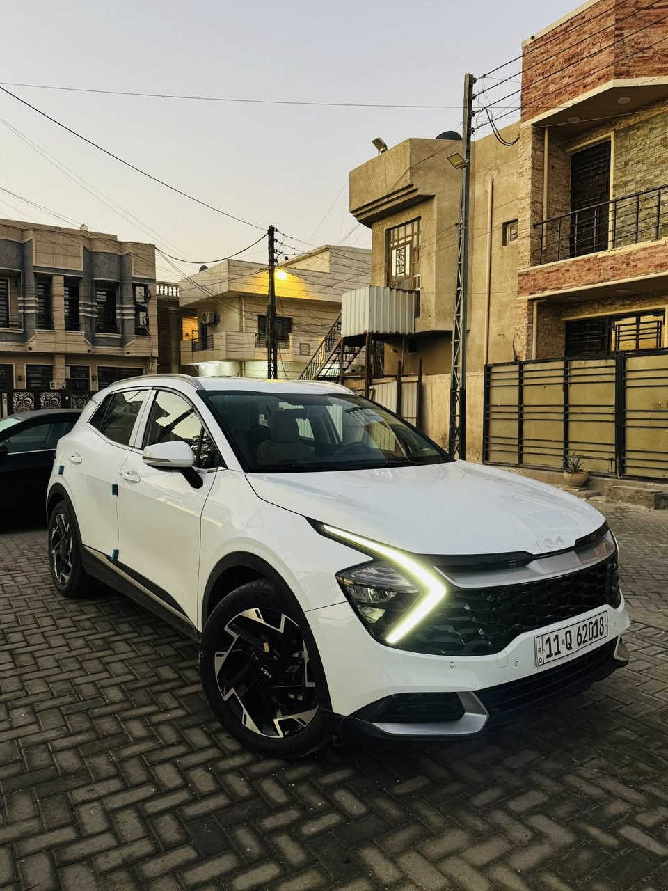 سبورتج 2024 مكفوله كفاله عامه
السياره فول مكفوله تشغيل عن بعد وكاله الدوليه تدفئة كشنات تدفئة ستيرن كراسي كهرباء شاشه متصله مانع انزلاق ، كار بلي ، هاند بريك دگمه السياره تخبل نظيفه كلشي مابيها مكفوله كفاله عامه 

ماشيه 35 الف 
مكاني بغداد السيديه
السعر234$ وبيها مجال حك الجيه 
*********** 
وبي واتس اب
