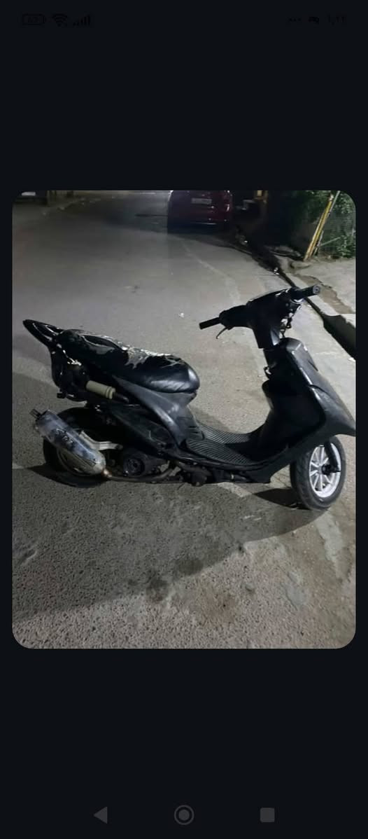 السلام عليكم دراجه ماكس عدله فتحته عل ايدي 55 وهسه وكف عندي لو ملف لو كتف تشتغل بس كطعه بيها دراجه مابيه بس صالنصه RZ دراجه كلشي بل محرك جديد سعر 400 قفل وما متوازي عليها 
*********** بس واتساب وموجود خاص مازنجر
