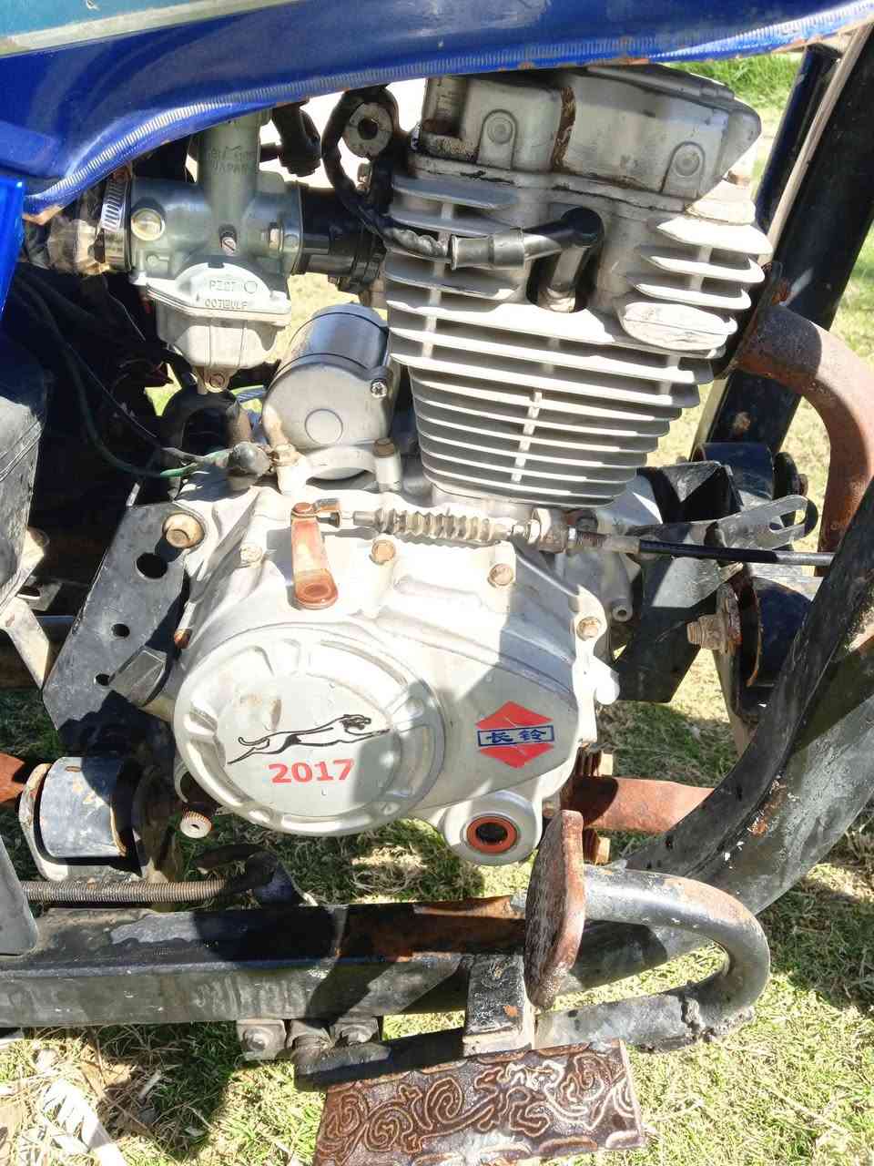 السلام عليكم ستوته البيع موديل 17 وراق اصولي وكيل بلال كهربايات شقاله نكره سلف ماذب عليها الف دينار باتري جديد مكفوله من كلشي السعر 950 بيها مجال العنوان واسط الصويره ***********
