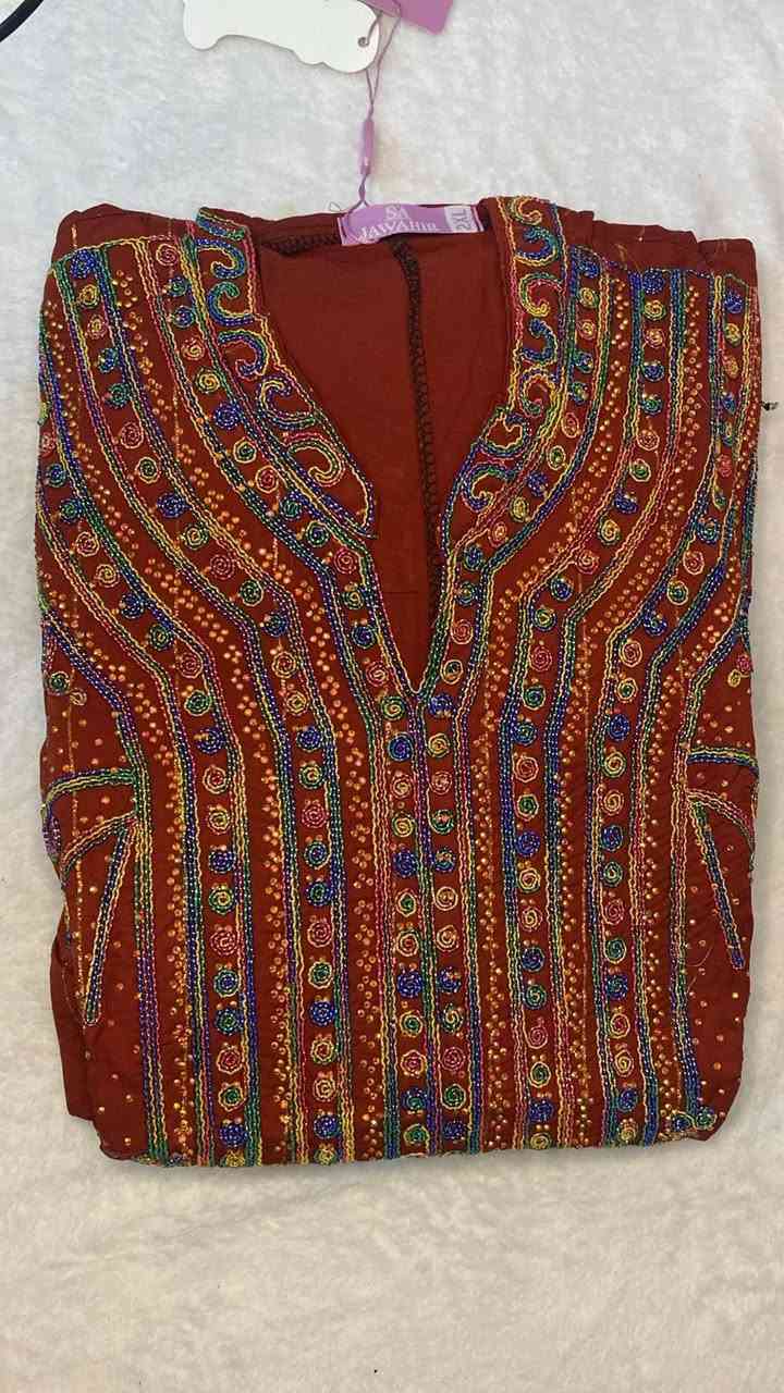 بنات توفر موديل الطاووس يجنن وهاي اللوانه سعره 25 وتوصيل مجاني داخل سماوه  الي تحب تحجز  تتفضل خاص


**إذا كنت صاحب هذا الإعلان وتريد حذفه لأي سبب، رجاءا أرسل رسالة إلى الدعم الفني**