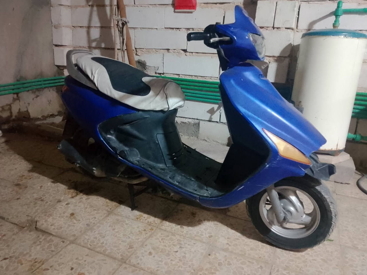 السلام عليكم دراجه فراشه للبيع سعر 300ماعندي خاص اتصل عل رقم ***********
