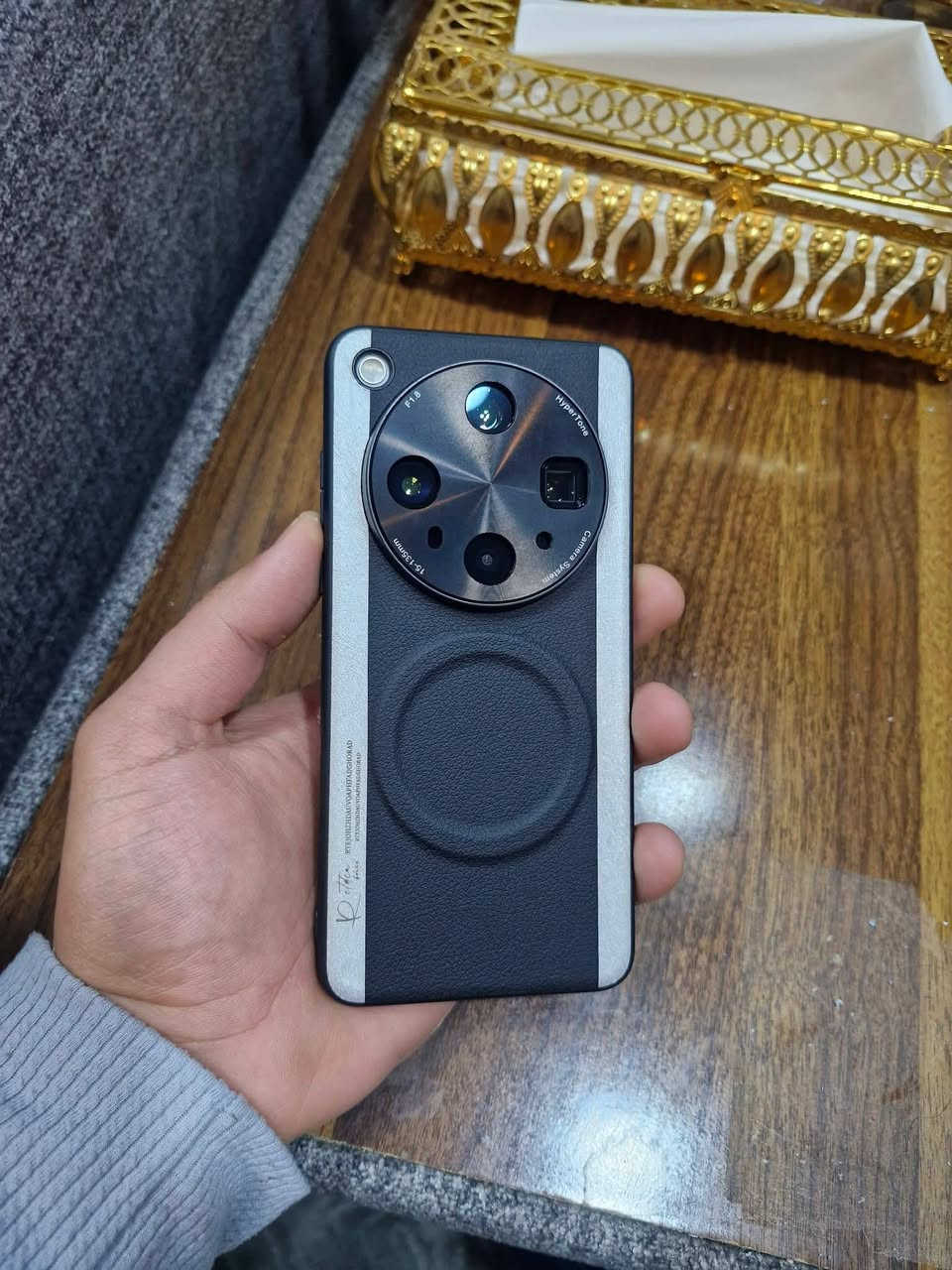 للبيع عملاق اوبو
Find X8 Ultra
512/16
بطارية 100%
مستخدم اسبوع فقط
كامل ملحقات  
السعر 1150 وبي مجال للشراي 
مكاني نجف توصيل جميع المحافظات 
***********
