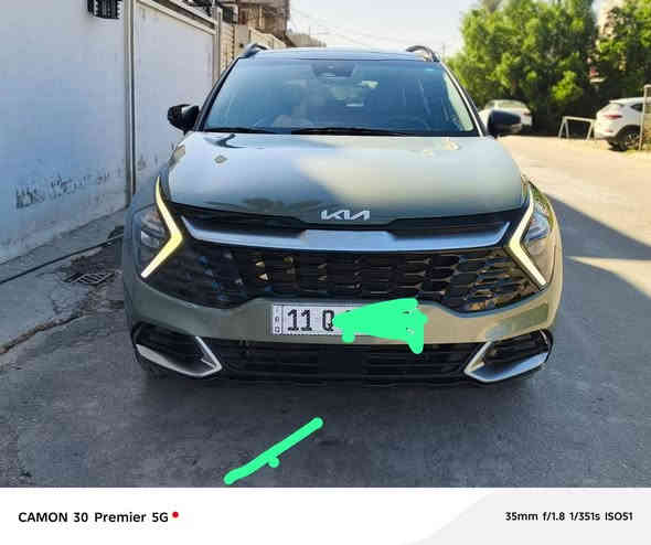 السلام عليكم سبورتج وارد أمريكي موديل ٢٣حادث بسيط جدا السياره جديده وجاهزة بسمي تحويل مباشر فول مواصفات اكس برو تو كلر رقم بغداد انكليزي مكان السياره بغداد لتواصل ***********
