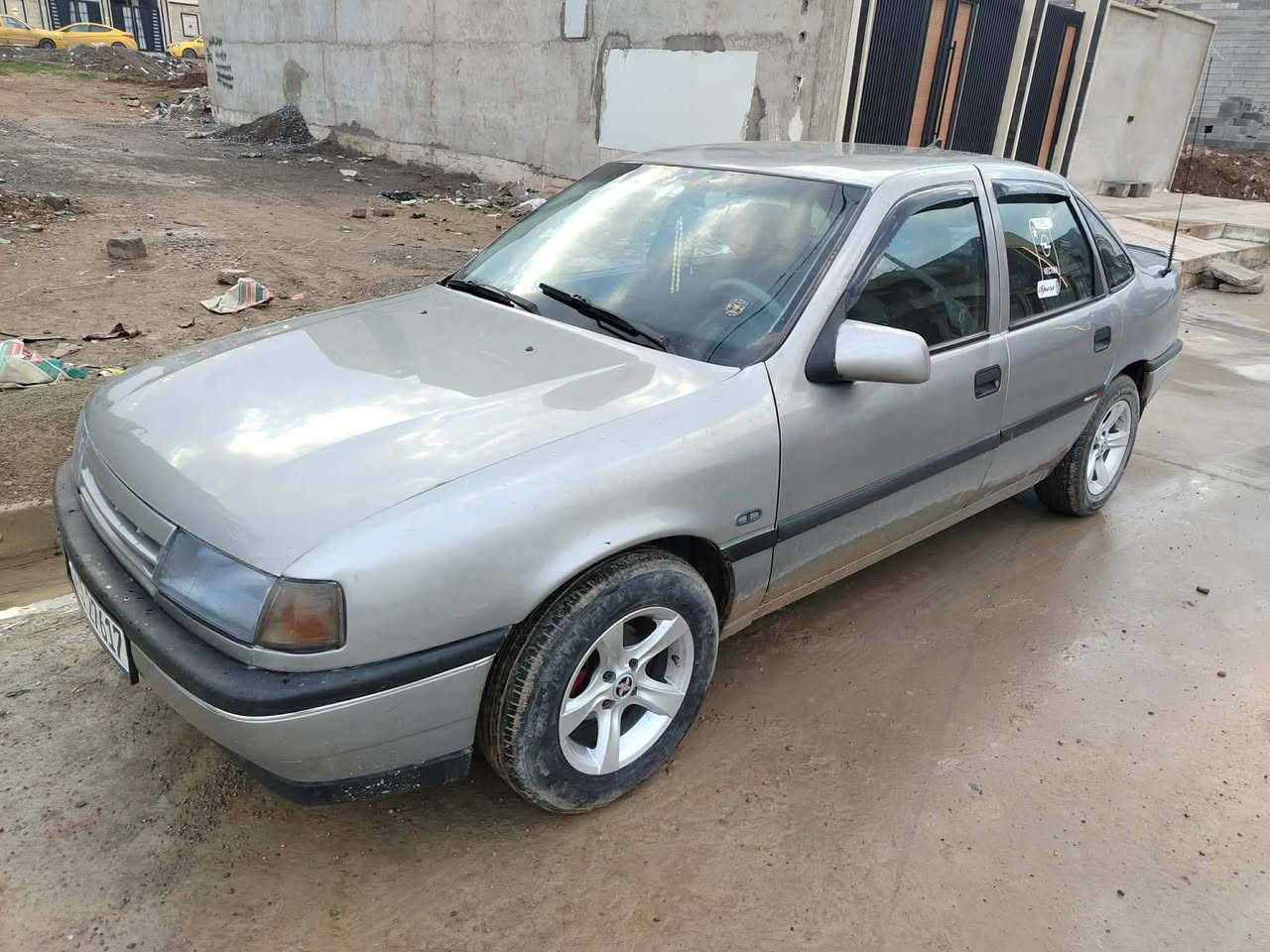 السَلٱمٌ عـَلـْيگم
سياره فكتره موديل 92 رقم دولي سنويه 30 شرط التحويل كير محرك شرط سعر 44 وبيها مجال ***********
