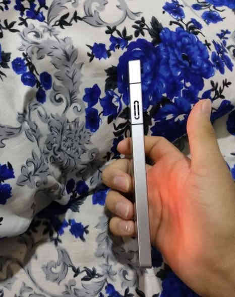 📱ريد ماجيك 10برو
نضافه%100
ببجي 120 فريم
شاحنه 120واط
المعالج: Snapdragon 8 Elite. 
الشاشة: 6.85 بوصة، AMOLED، تحديث 144 Hz. 
الذاكرة:    16+12 /512 
البطارية: حوالي 7050mAh. 
الشحن: دعم شحن سريع. 
سعر 850
مكاني بغداد حي السفير
***********
