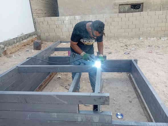 ***********حداد جوال في بابل لكافت اعمال الحداده والتصليحات والمحجرات المينوم
