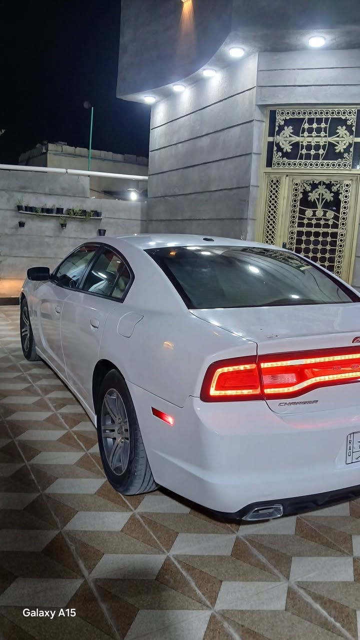 سلام عليكم جارجر موديل 12 كندي بأسمي تحويل مباشر سياره كفاله عامه سياره جديده ماتصرف عليها الف مكينه وكير وحداديه واكسل وتخم تاير بلكراتون.سعر 158وبيها مجال مكانها البصره *********** موجود واتساب
***********
