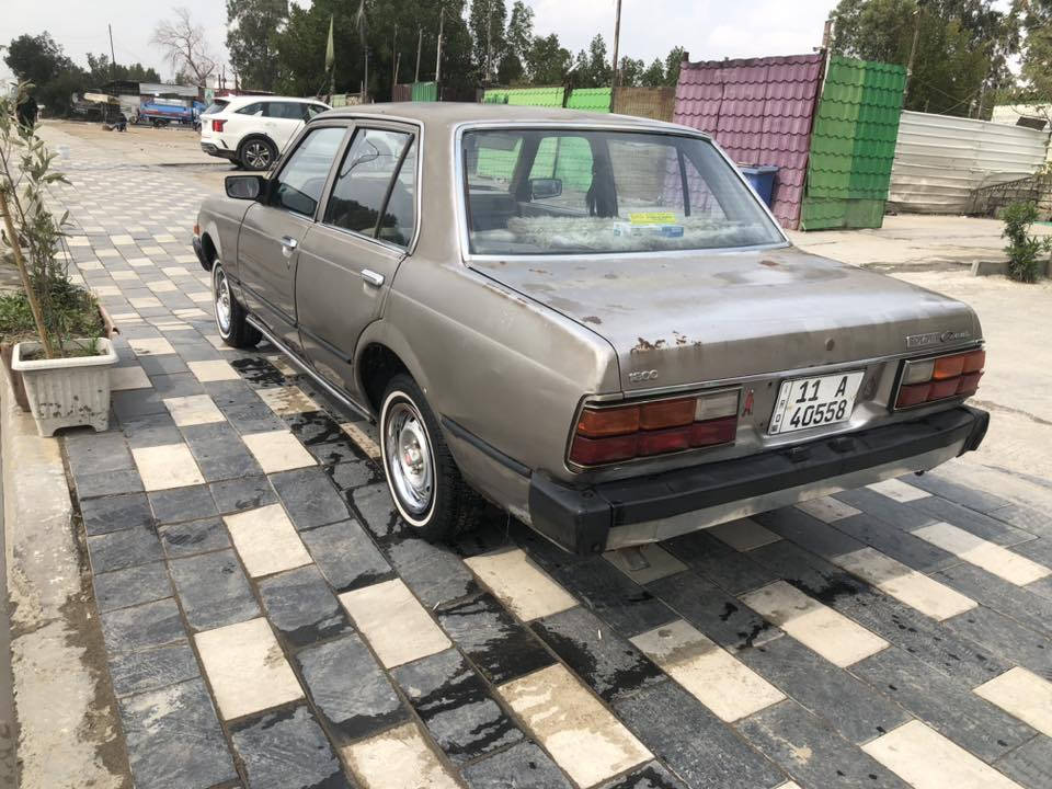 سلام عليكم كروناه موديل 1981سياره مكفوله من ضربه بيه صبغ مكانت سياره بلاديه كير ومكينه مكفولته تخم تاير جديد صدر مامي وخلفي جديد هزه جديد سنويه الى 30سياره جهزه تبريد دفهه شغل كهربائي كله شغله كل نقص مابيه السعره ٣٩مكاني بغداد بلديات وهذ رقمي ***********
