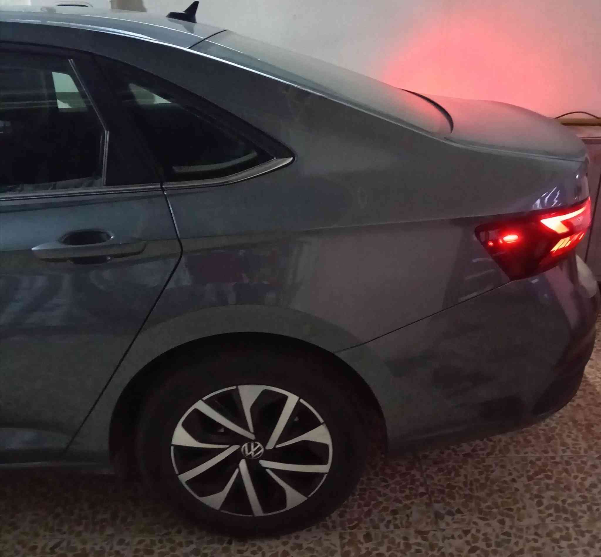 جيتا2024
السياره كاتي تترقم أربيل ادهوك

فئه S

وارد امريكي 

شاشه كيج ديجيتال

هندبريك بصمه

شاشه داخليه بلاديه

لايت زينون بلادي

بك لايت ليد

رادار امامي

رادار جانبي

اطفاء  وتشغيل ذاتي عند الوقوف

اوتو ستوب

داخل اسود

مثبت سرعه 

تحديد مسار  

ماشيه  31

بعد هواي مواصفات 

مكان السياره موصل

***********

***********
