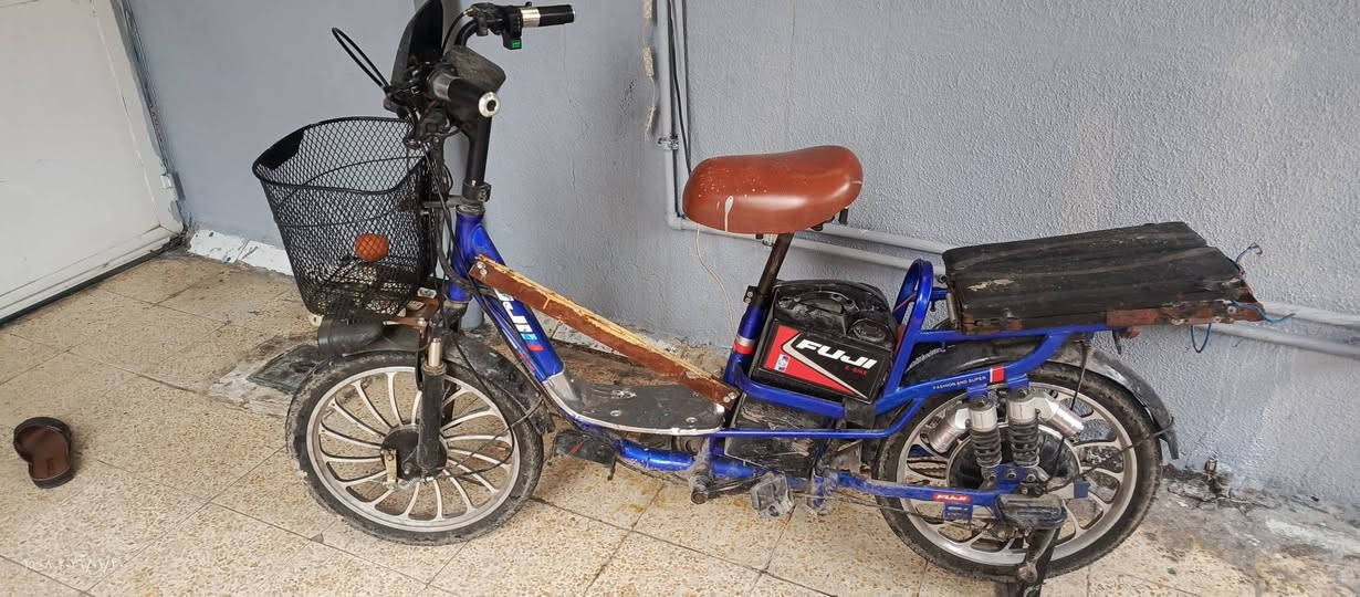 بايسكل شحن للبيع سعرها 110 وبيه مجال بيه فطر قليل بشاصي


**إذا كنت صاحب هذا الإعلان وتريد حذفه لأي سبب، رجاءا أرسل رسالة إلى الدعم الفني**