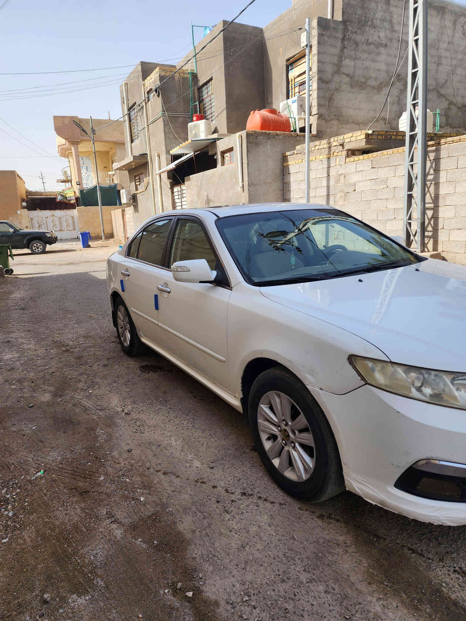 للبيع كيا اوبتيما 2010
فول مواصفات 
تبريد ثلج  
محرك 2000 
سياره جاهزه 
السعر 130 وبيها مجال قليل
مكان سياره ميسان قضاء علي الغربي
***********
