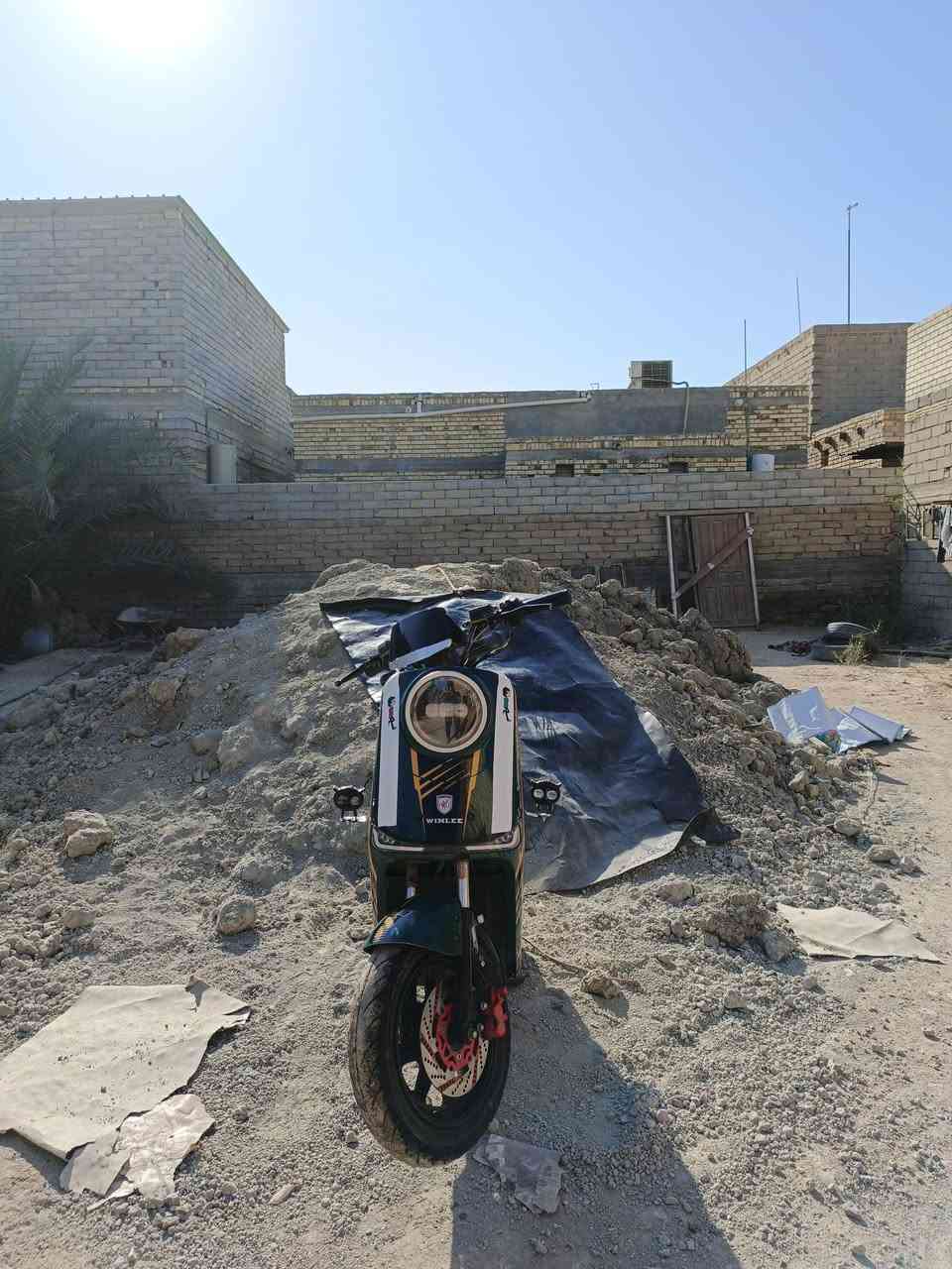 سلام عليكم دراجه R11 للبيع نضيف السعر 650 بيه مجال رقم ***********
