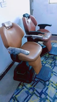 كراسي • عدد ٢ • نجف