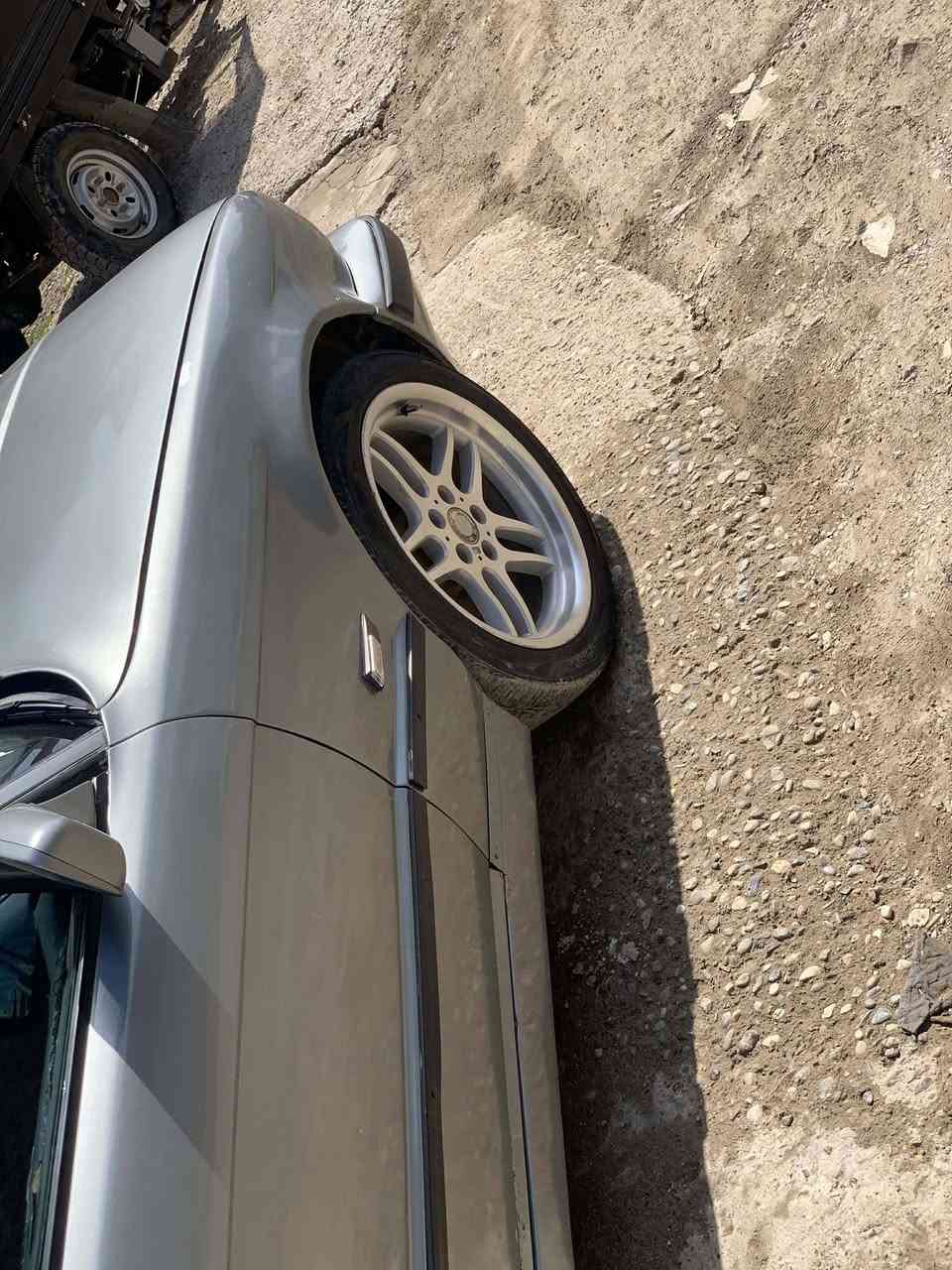 Bmw بو فروشتن 

موديل 93
525 كه بسي 
توماتيك 
جوار جام كاره با 
ده عمي نيه 
كامل كاره باي ئيشه كات يه ك كلوبي نوقساني نيه 
تاقمي ويلي m له زيره 
 گير و مه كينه ي به شه رت 
زور زوريش به قوه ته ماشه لاي ليبيت
علوجه. به شه رتي مالي كه س نه بي و باره ي كه سي تيا نه بي 
سعري ٢٥ كه لا و كه مي معامه له 
له سليمانيم ***********
